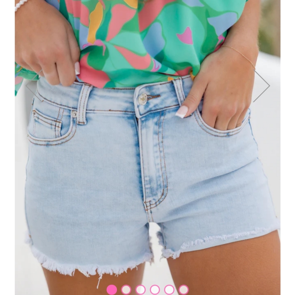 Pink Lily denim cut off shorts